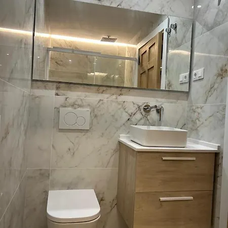 شقة Deluxe Casco Viejo بلباو